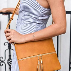 medium-crossbody-bag-with-tassel